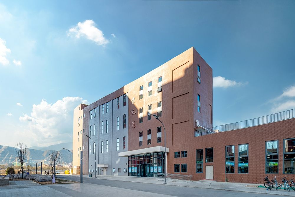 兰州大学