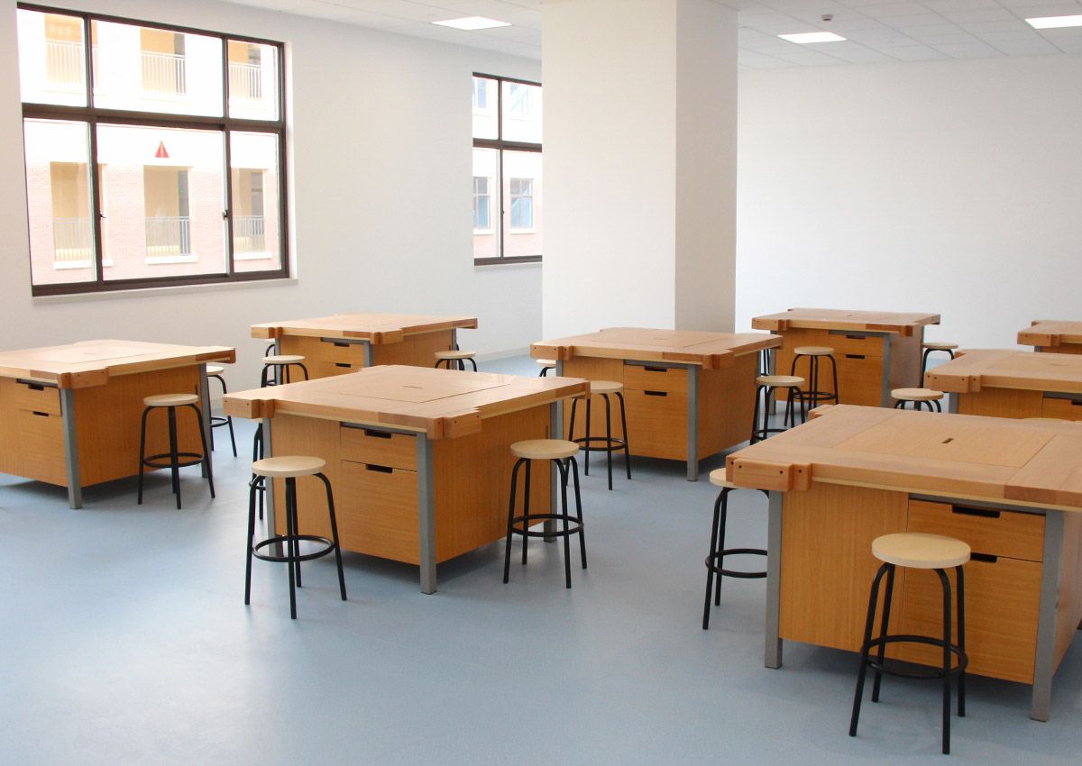 上海宏文学校